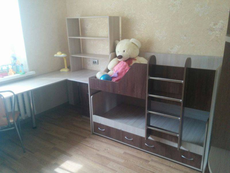 детская с рабочим столом в Саранске